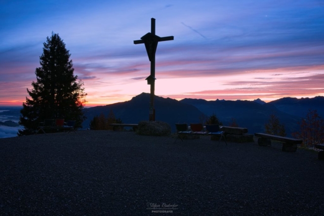 Gipfelkreuz auf dem Mittag