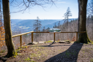 Panorama über verschiedene Gemeinden